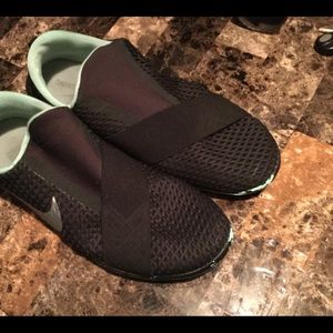 COPY - Nike men’s size 15 flexible and comfy